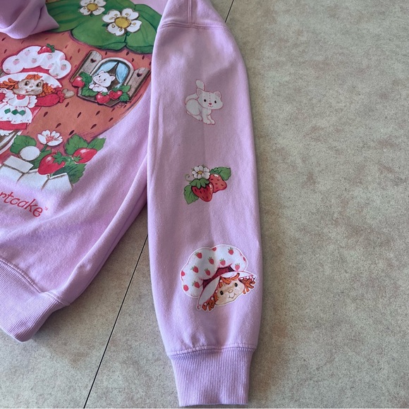 Strawberry Shortcake Pink Sweatshirt - Picture 6 of 10